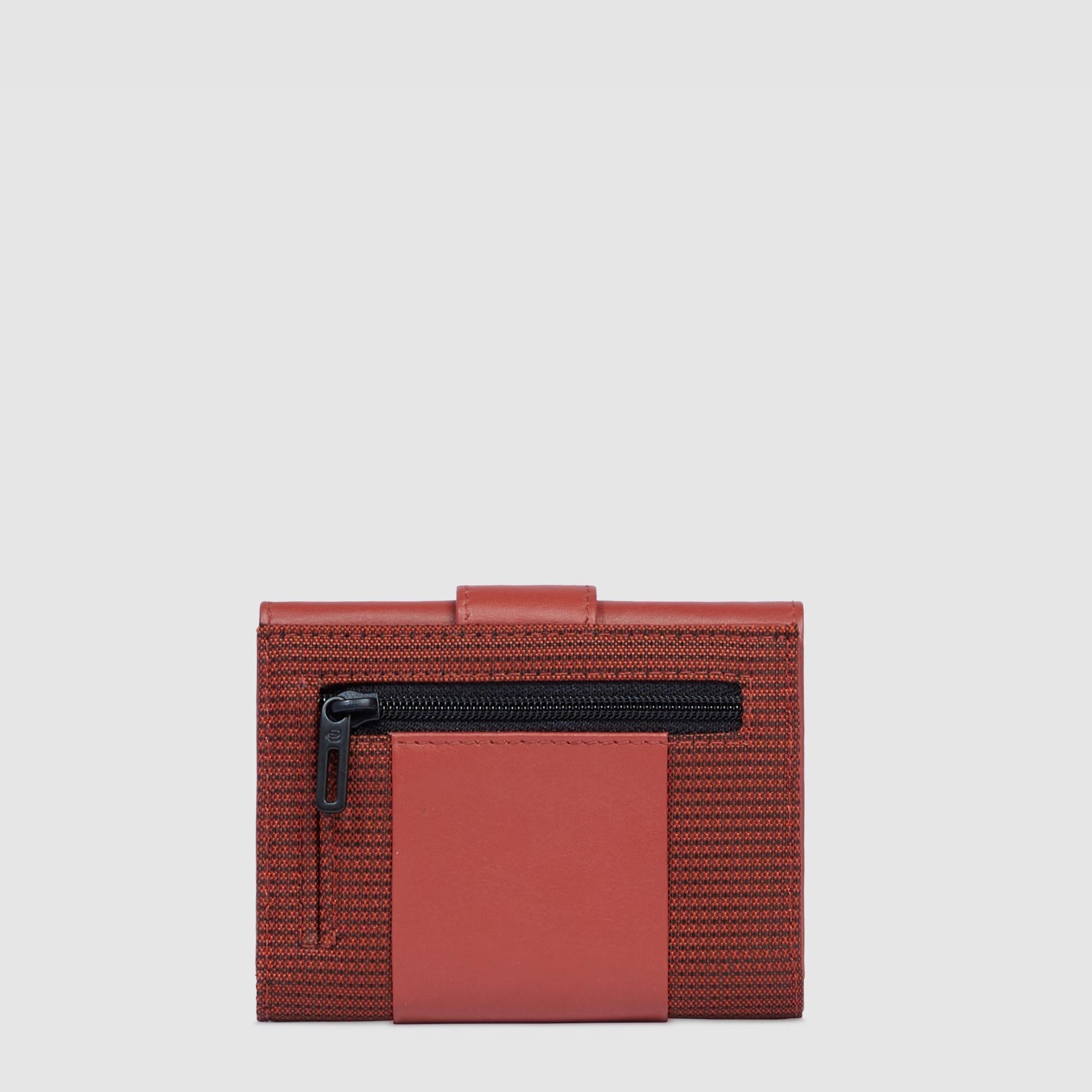Piquadro - Portafoglio uomo in pelle con due scomparti per banconote Piquadro - Portafoglio uomo in pelle con due scomparti per banconote