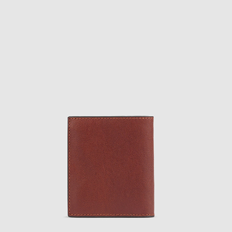 Vertical men’s wallet with coin pocket