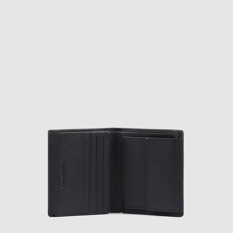 Vertical men’s wallet with coin pocket