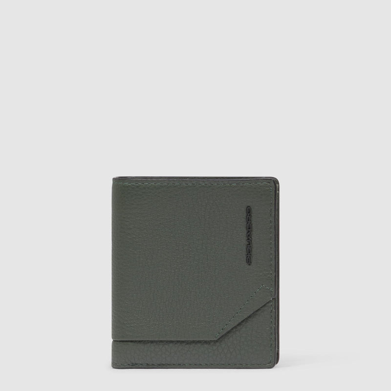 Vertical men’s wallet with coin pocket