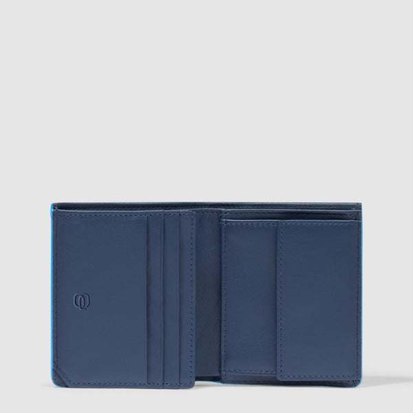 Vertical men’s wallet with coin pocket