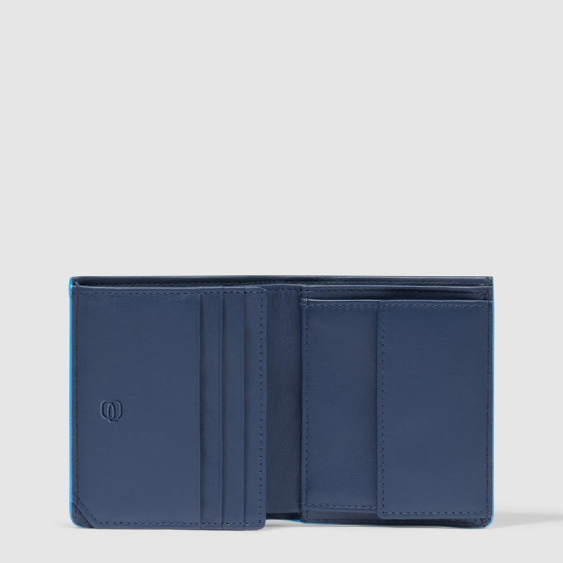 Vertical men’s wallet with coin pocket