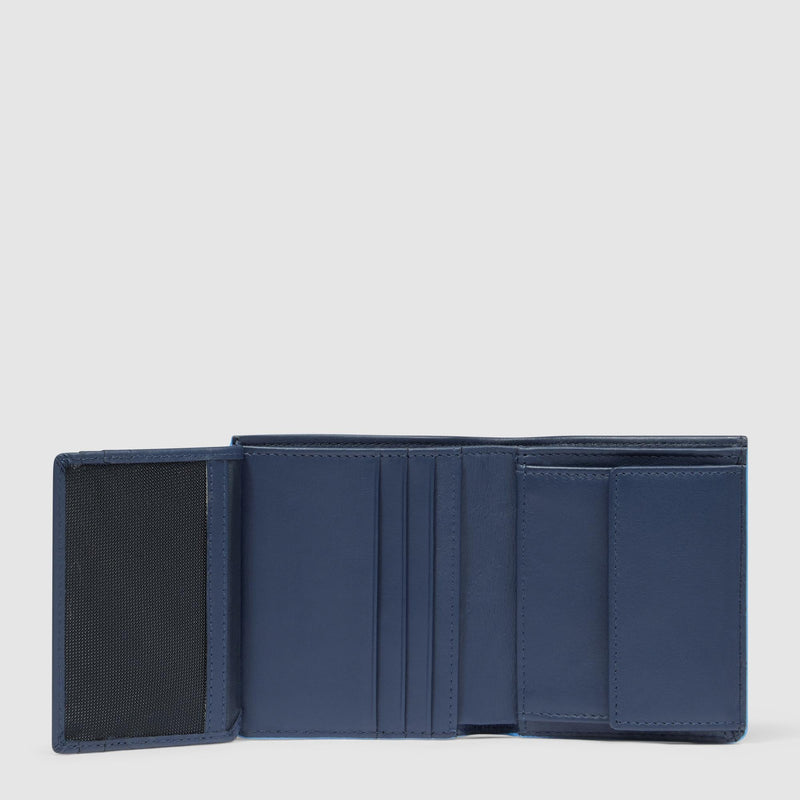 Vertical men’s wallet with coin pocket