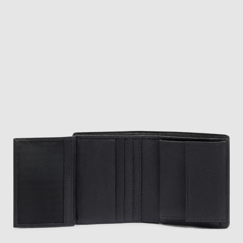Men’s wallet with coin pocket