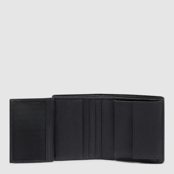 Men’s wallet with coin pocket