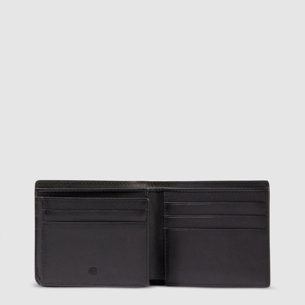 Men’s wallet with flip up ID window