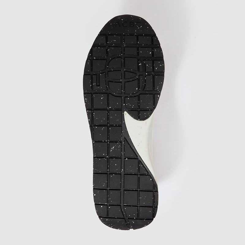 Sneakers aus recycled Material 