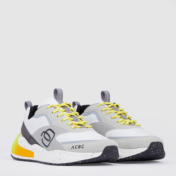 Sneakers in materiale riciclato