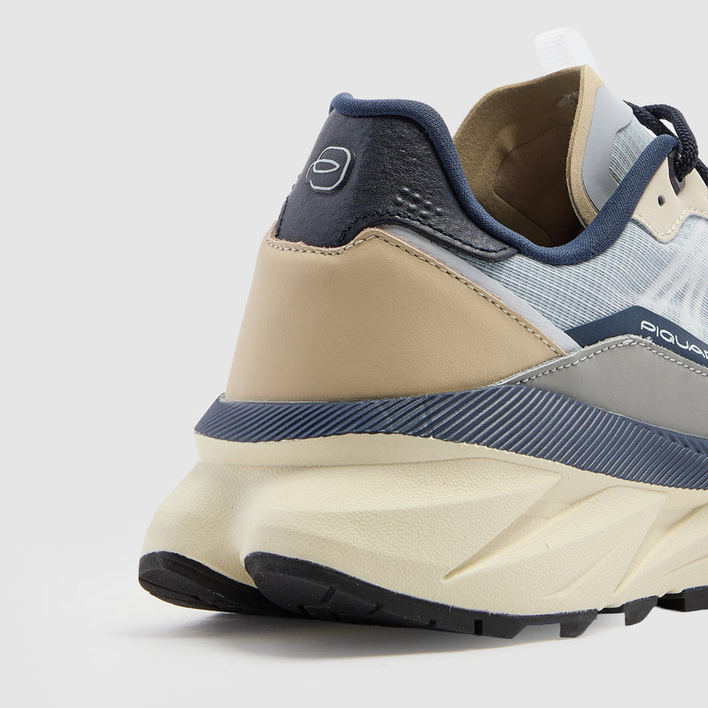 Men’s sneakers with ergonomic insole