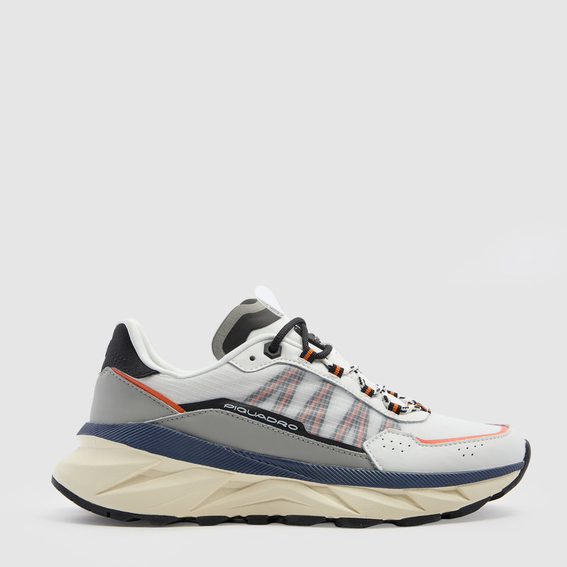 Men’s sneakers with ergonomic insole