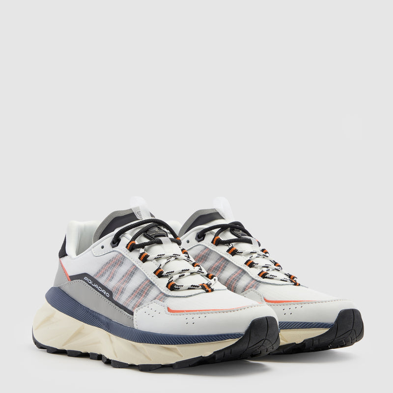 Men’s sneakers with ergonomic insole