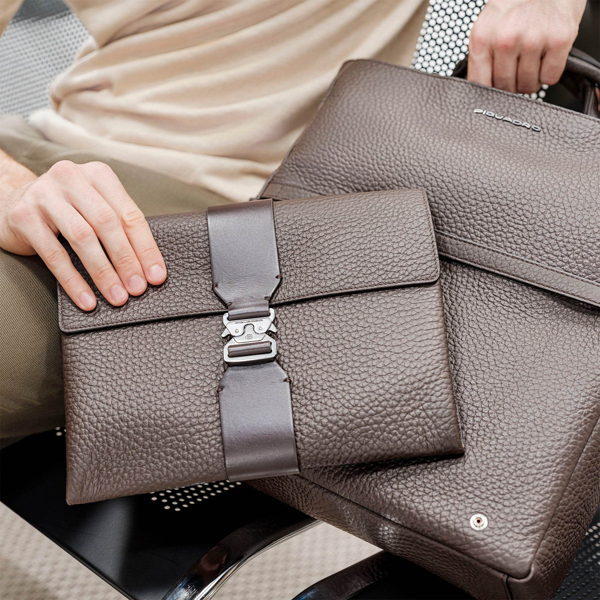 Women's Bags and Accessories | Piquadro Shop Online – Page 2