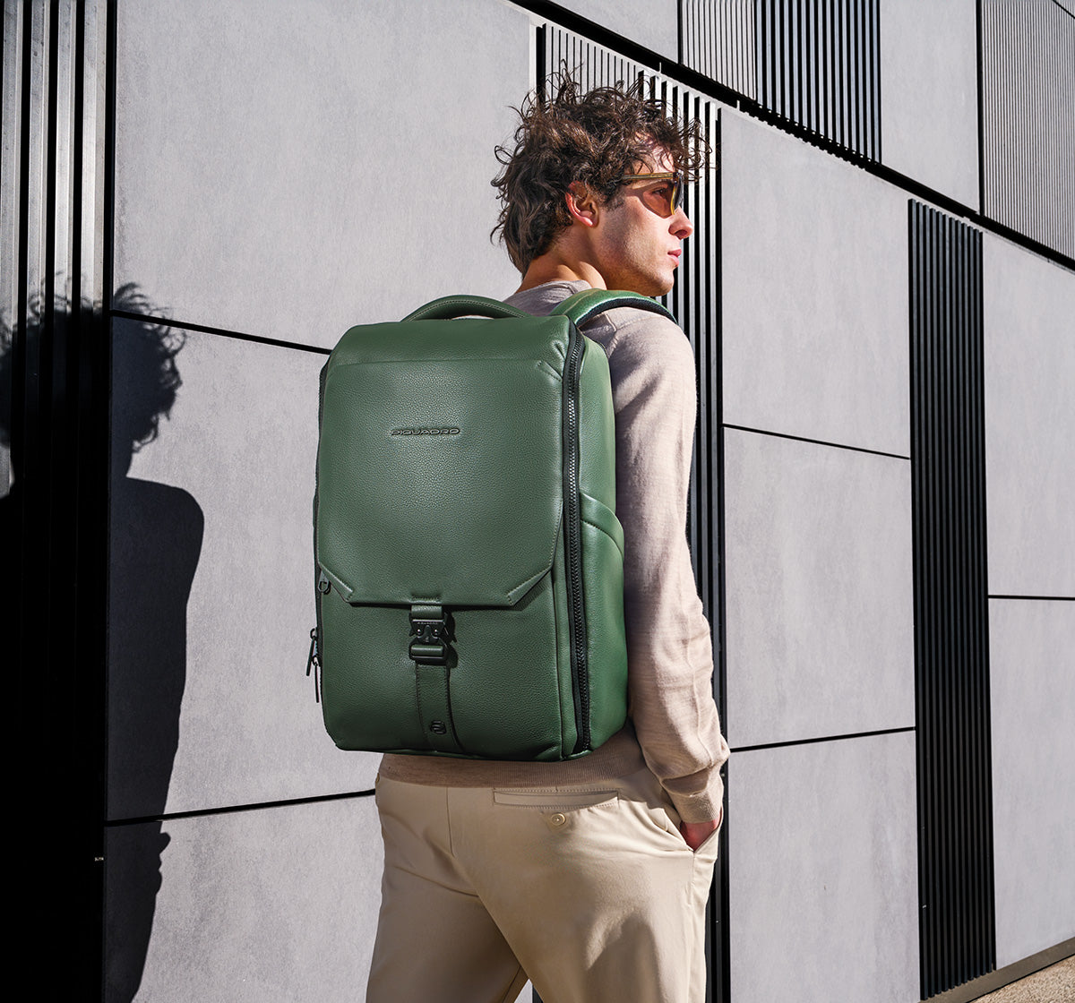国内即発＊送料込＊PIQUADRO Ryan 2Way ショルダーバッグ ブルックリン ショルダー バッグ 28 （ショルダーバッグ